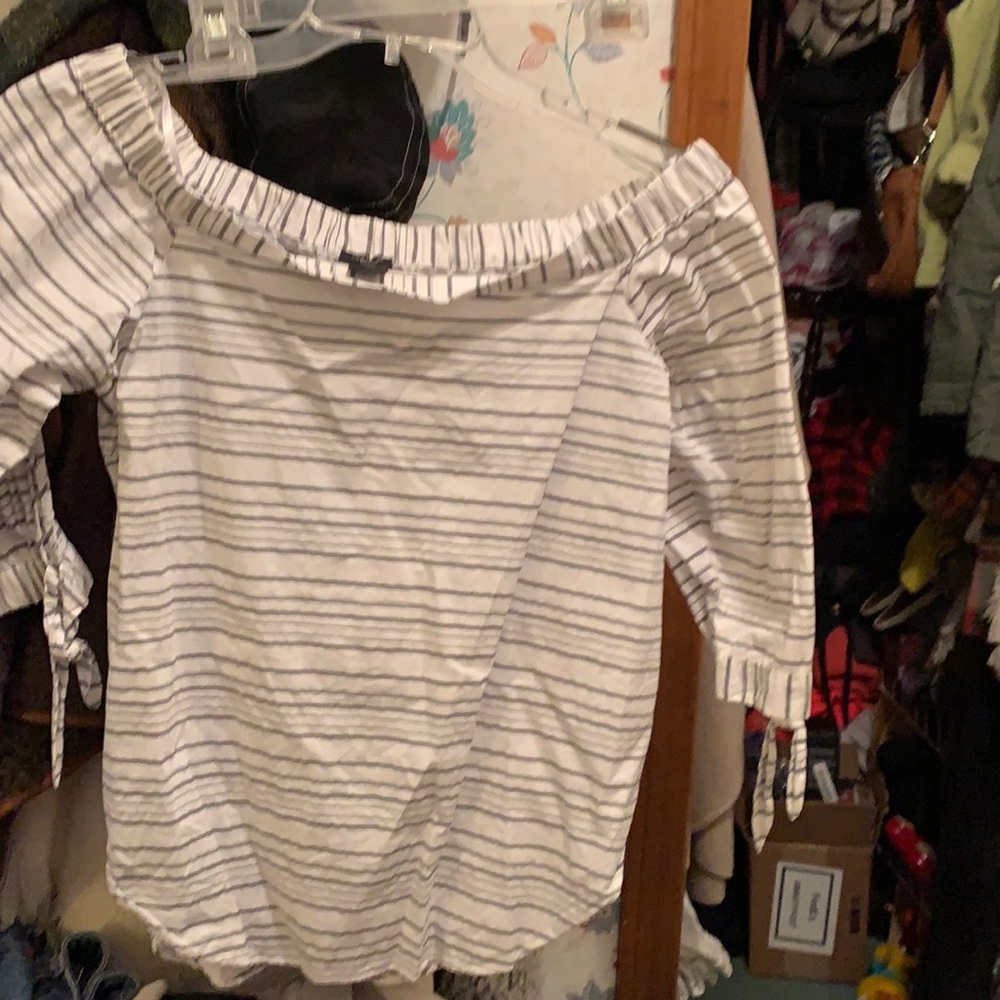 3/4 off shoulder blouse